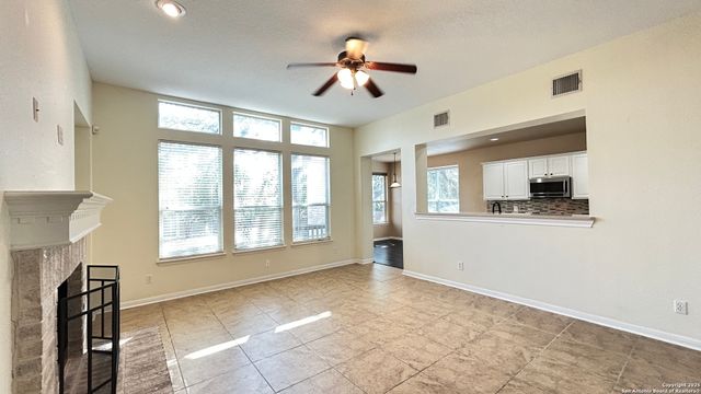 9518 HORSERACE, San Antonio, TX 78251