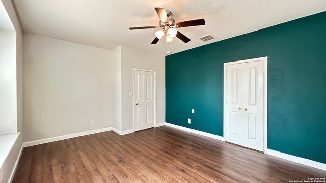 9518 HORSERACE, San Antonio, TX 78251