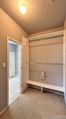9518 HORSERACE, San Antonio, TX 78251
