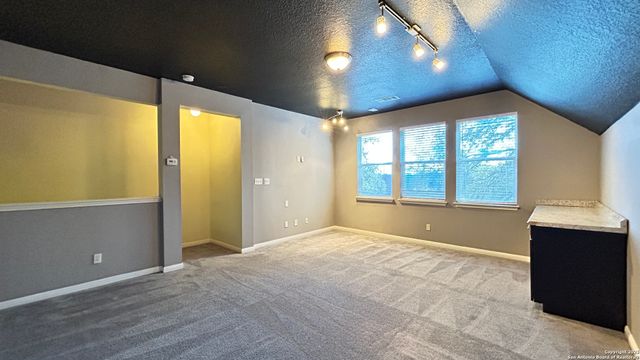 9518 HORSERACE, San Antonio, TX 78251