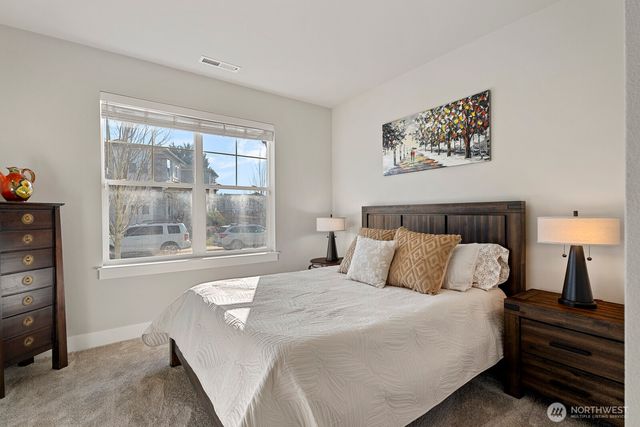 22752 SE 265th Place, Maple Valley, WA 98038