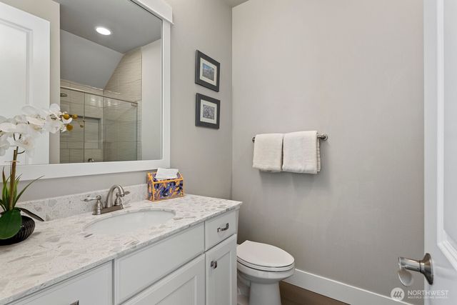 22752 SE 265th Place, Maple Valley, WA 98038