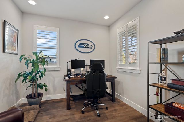 22752 SE 265th Place, Maple Valley, WA 98038