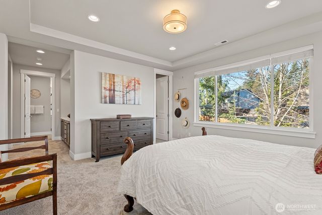 22752 SE 265th Place, Maple Valley, WA 98038