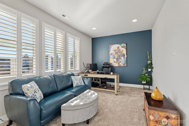 22752 SE 265th Place, Maple Valley, WA 98038