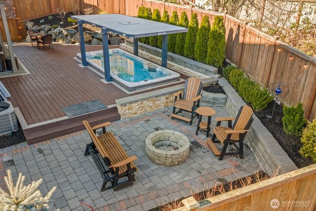 22752 SE 265th Place, Maple Valley, WA 98038