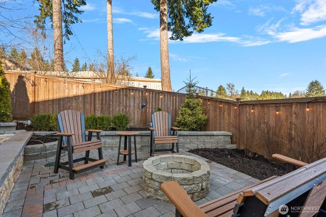 22752 SE 265th Place, Maple Valley, WA 98038