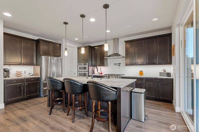 22752 SE 265th Place, Maple Valley, WA 98038