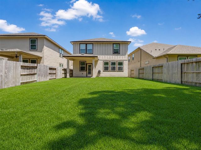 7087 Silverleaf Oak Street, Conroe, TX 77304