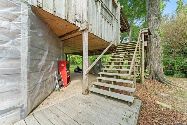 39336 Camp Dr, Prairieville, LA 70769
