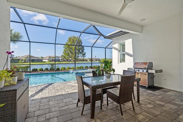 6152 LUNGO LAGO DRIVE, Sarasota, FL 34241