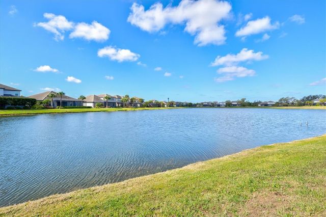6152 LUNGO LAGO DRIVE, Sarasota, FL 34241