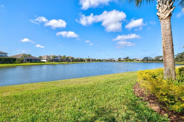 6152 LUNGO LAGO DRIVE, Sarasota, FL 34241