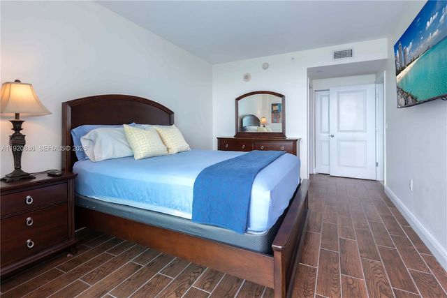 1250 S Miami Ave 3205, Miami, FL 33130