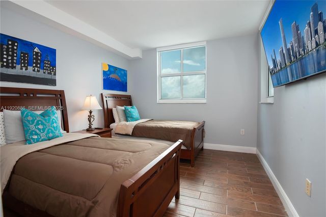 1250 S Miami Ave 3205, Miami, FL 33130