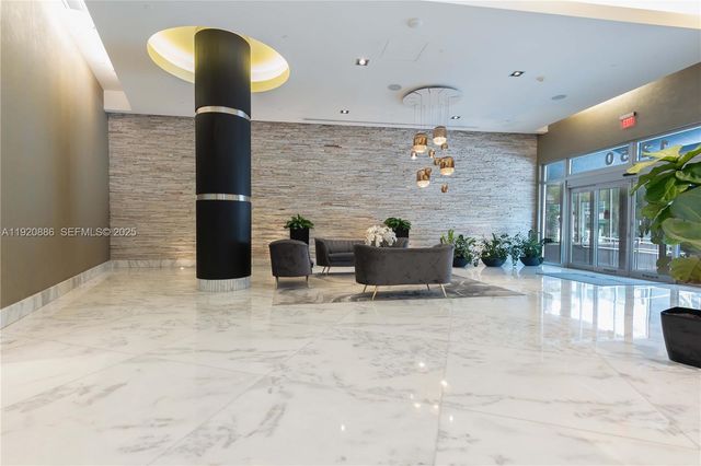 1250 S Miami Ave 3205, Miami, FL 33130