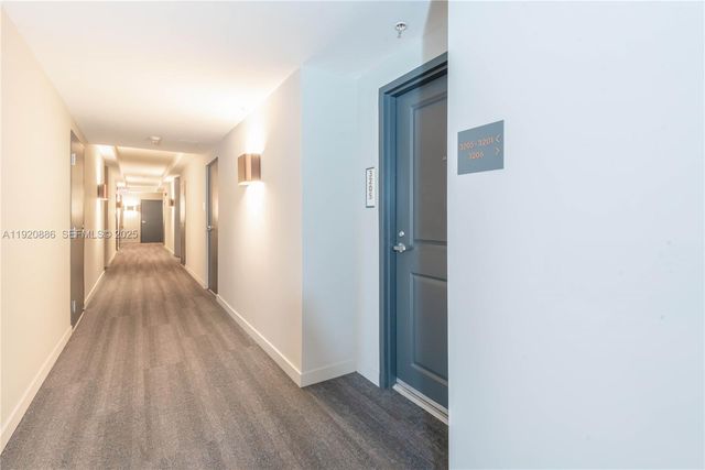 1250 S Miami Ave 3205, Miami, FL 33130