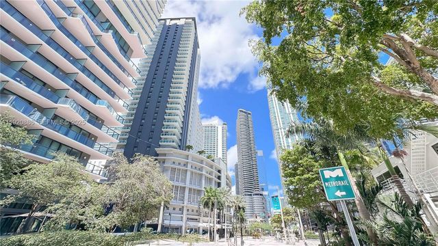 1250 S Miami Ave 3205, Miami, FL 33130