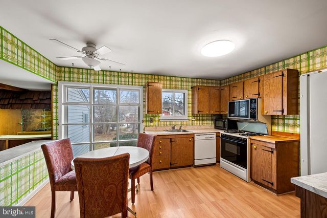 10 GEIER CT, Randallstown, MD 21133