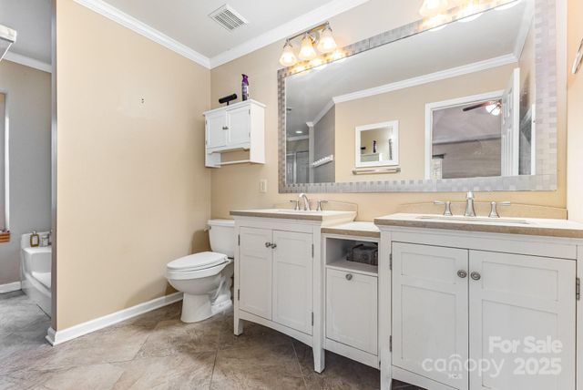 7329 Bailywick Drive, Waxhaw, NC 28173