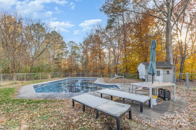 7329 Bailywick Drive, Waxhaw, NC 28173