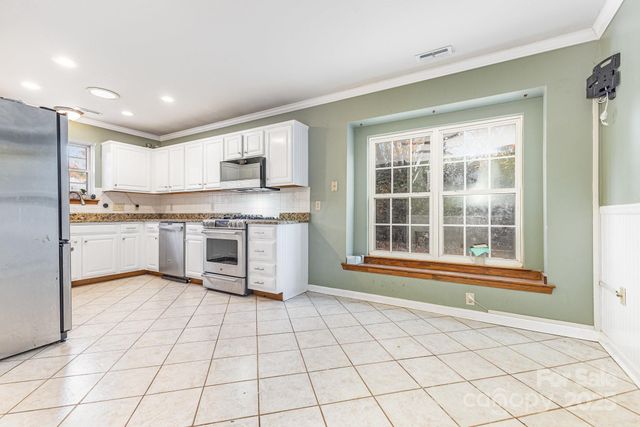 7329 Bailywick Drive, Waxhaw, NC 28173