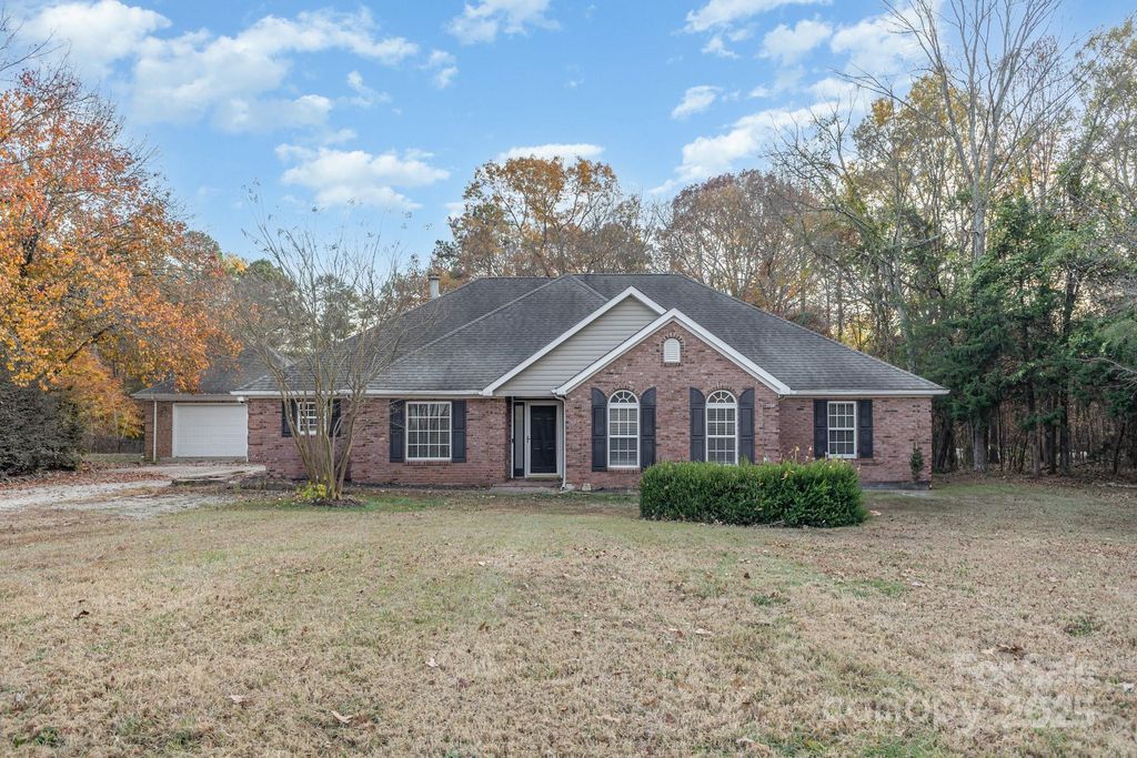 7329 Bailywick Drive, Waxhaw, NC 28173