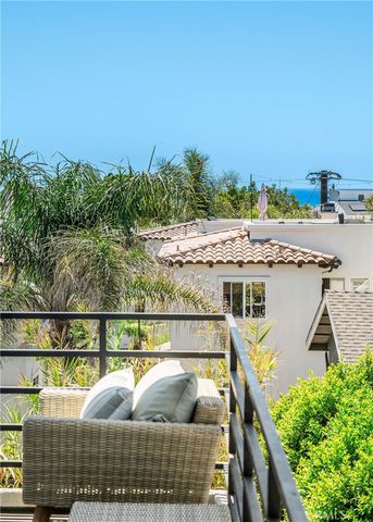 647 1st Place, Hermosa Beach, CA 90254