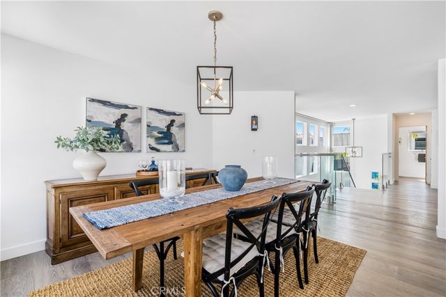 647 1st Place, Hermosa Beach, CA 90254