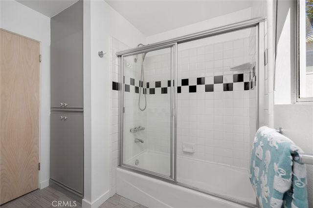647 1st Place, Hermosa Beach, CA 90254