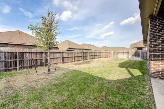 2609 Sagedale Drive, Conroe, TX 77301