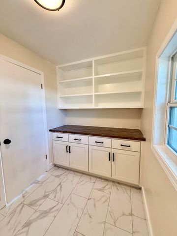 510 W Park Street, Seymour, MO 65746