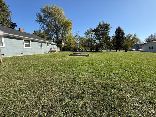 510 W Park Street, Seymour, MO 65746