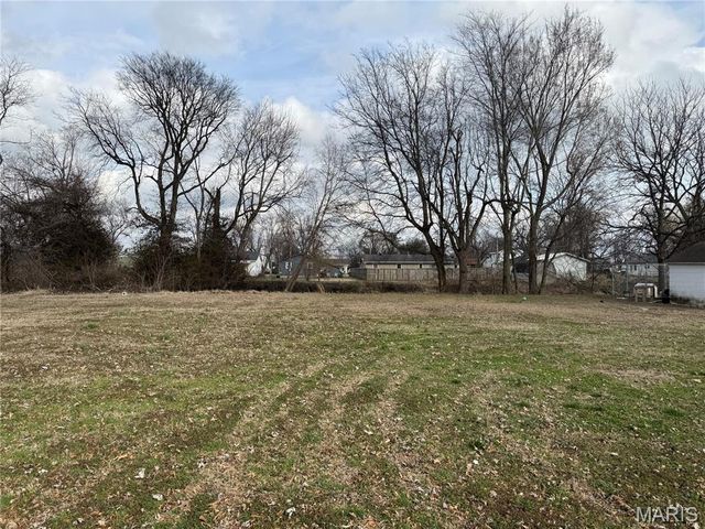 448 Crowe Street, Sikeston, MO 63801