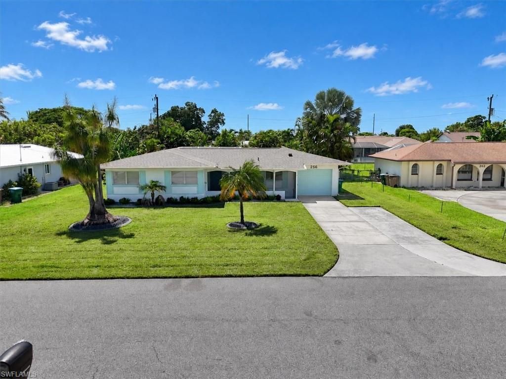 256 SE 46th TER, CAPE CORAL, FL 33904 — exterior