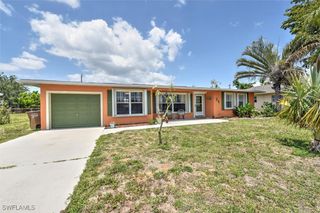 725 Sesame CT, Cape Coral, FL 33904