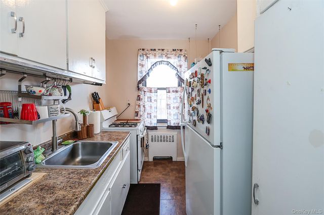 32-40 89 Street 608, East Elmhurst, NY 11369