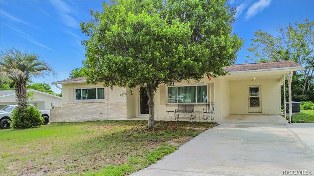 81 S Barbour Street, Beverly Hills, FL 34465