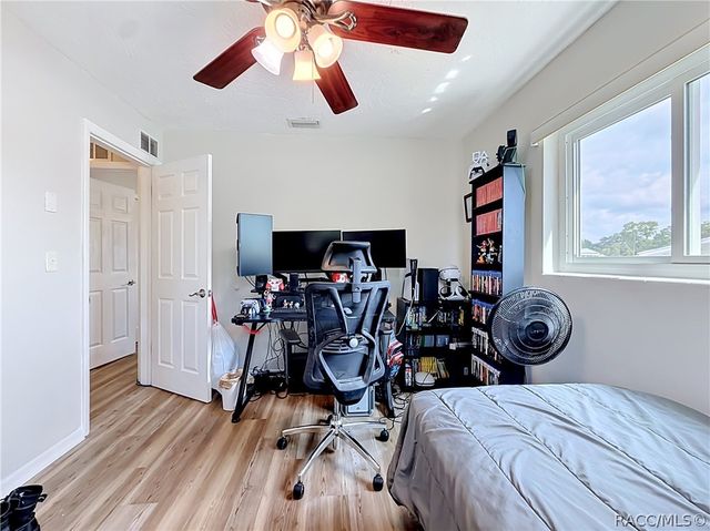 81 S Barbour Street, Beverly Hills, FL 34465