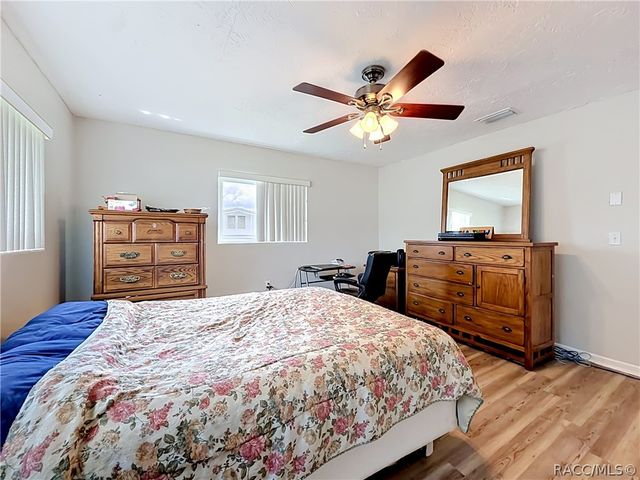 81 S Barbour Street, Beverly Hills, FL 34465