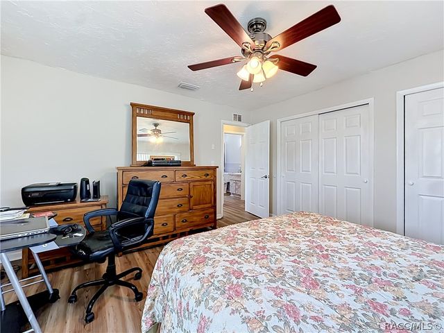 81 S Barbour Street, Beverly Hills, FL 34465