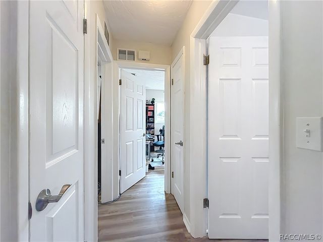 81 S Barbour Street, Beverly Hills, FL 34465
