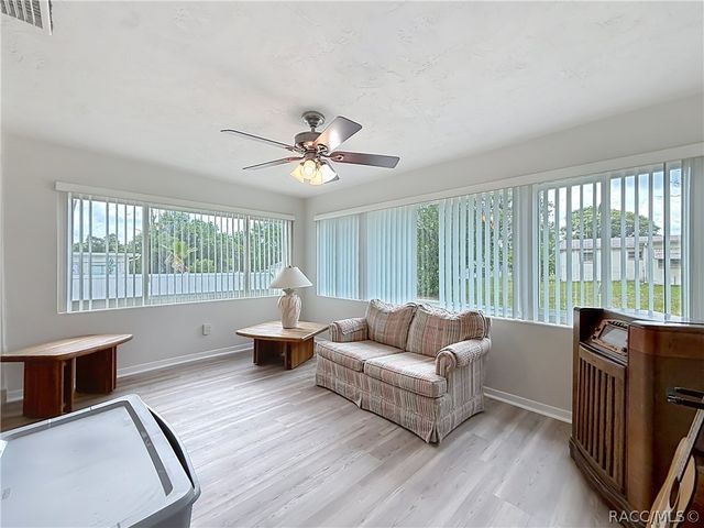81 S Barbour Street, Beverly Hills, FL 34465