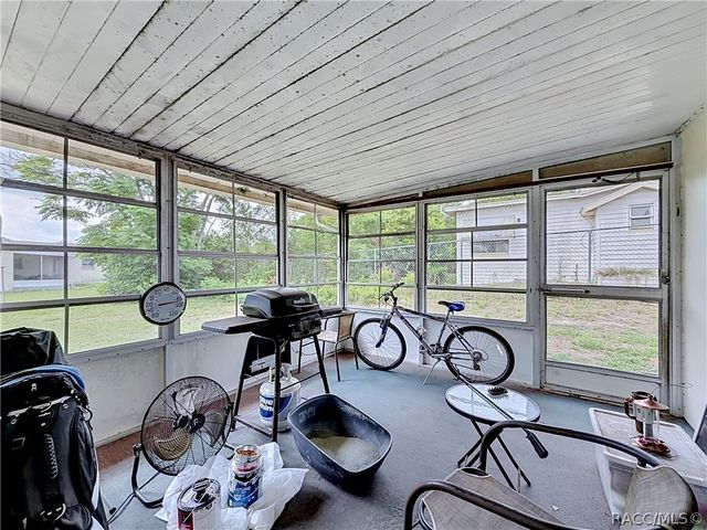 81 S Barbour Street, Beverly Hills, FL 34465