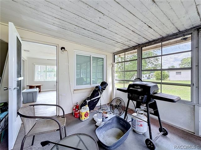 81 S Barbour Street, Beverly Hills, FL 34465