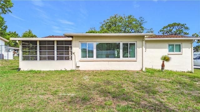 81 S Barbour Street, Beverly Hills, FL 34465