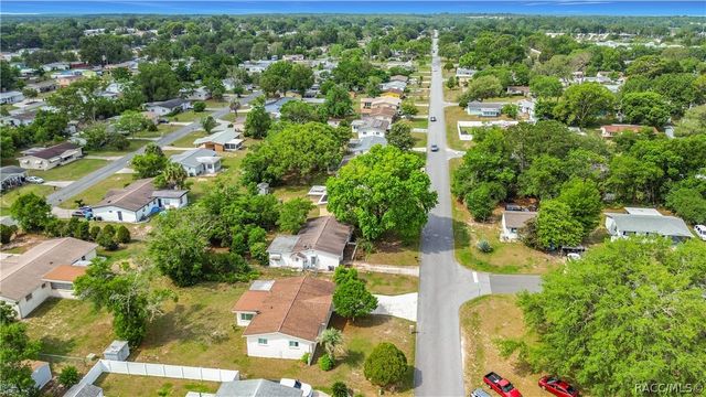 81 S Barbour Street, Beverly Hills, FL 34465