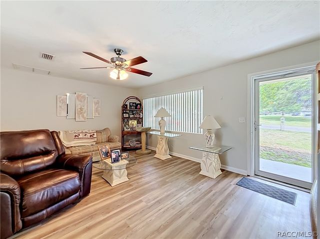 81 S Barbour Street, Beverly Hills, FL 34465