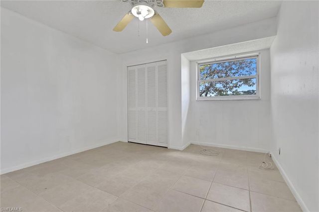 8091 San Carlos BLVD, Fort Myers, FL 33967