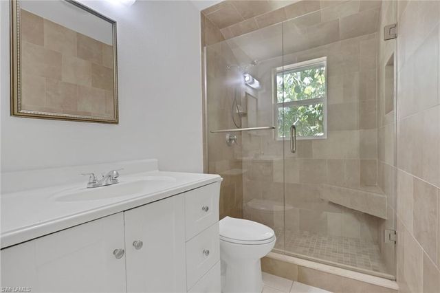 8091 San Carlos BLVD, Fort Myers, FL 33967